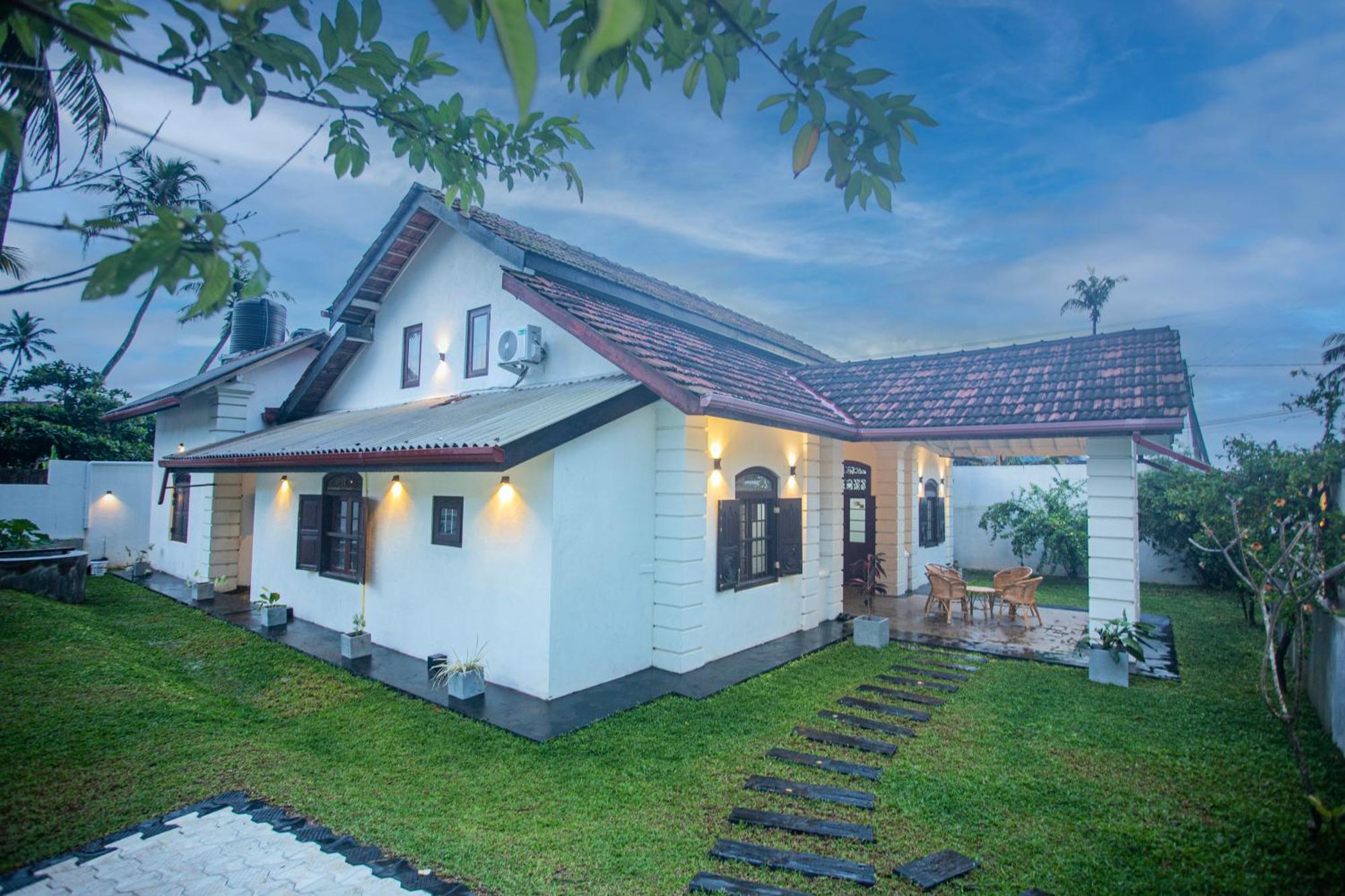 Villa Risithenmi Ахангама Экстерьер фото